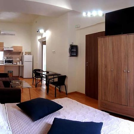 Athens-Gazi Apartments ภายนอก รูปภาพ